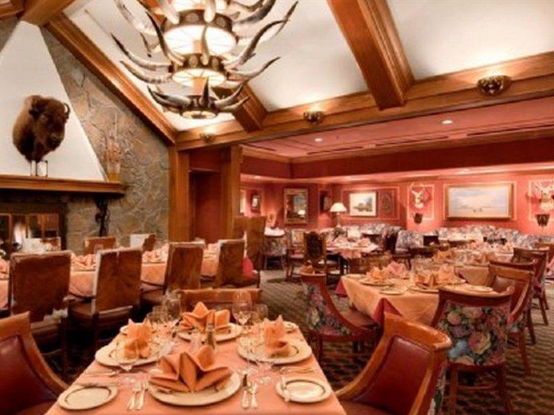 Hotel Crowne Plaza By Ihg 4*